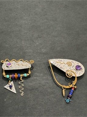 Handcrafted Mixed-Metal Purple Stone Women’s Brooch Set